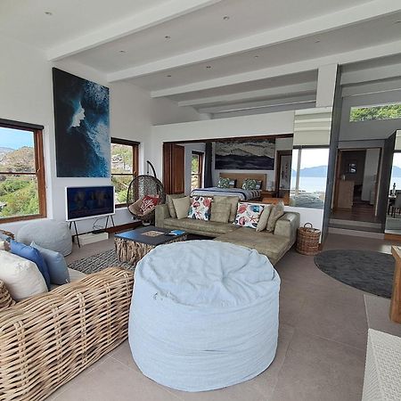 Mountain & Sea Apartments Комметьї Екстер'єр фото